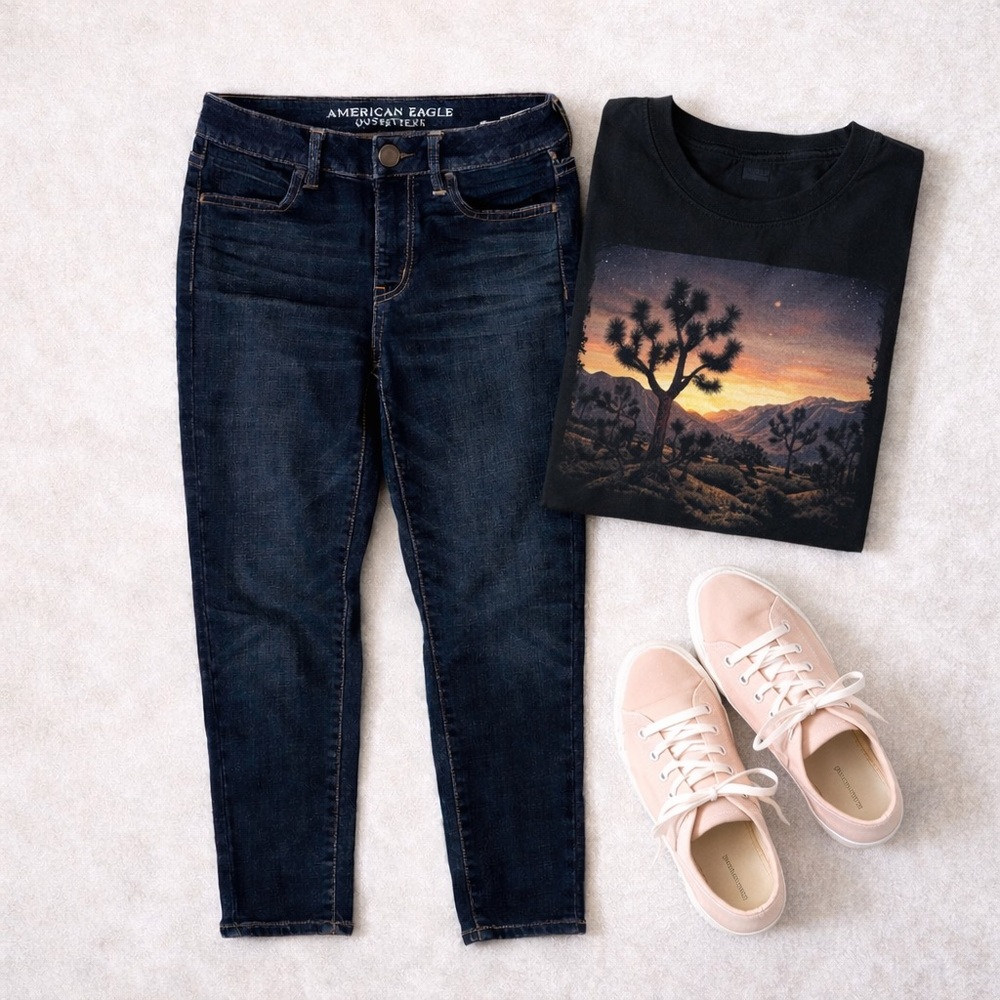 American Eagle High Rise Crop Jeans Super Stretch Dark Wash Size 4